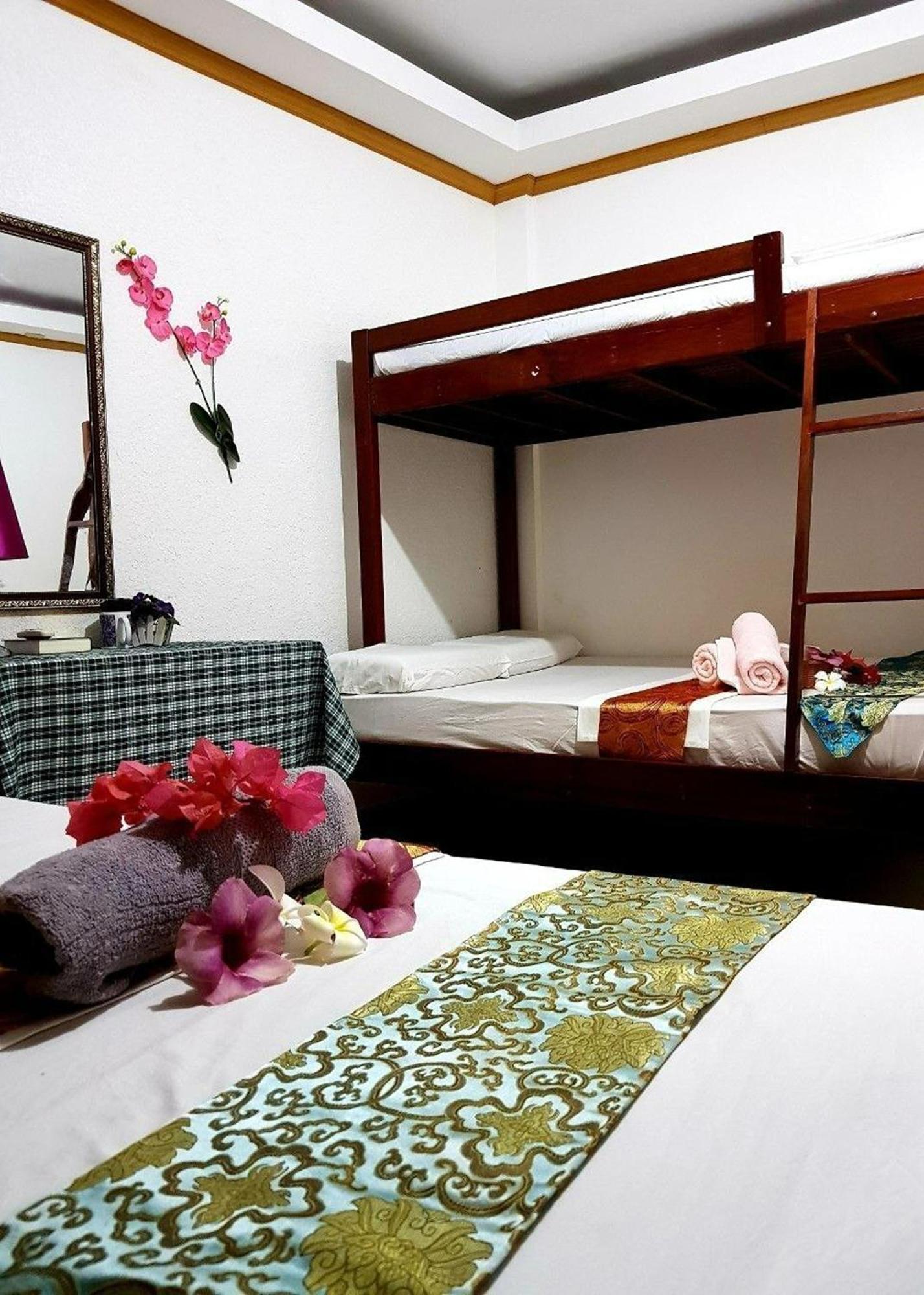 Hanbee'S Resort Puerto Princesa Bagian luar foto